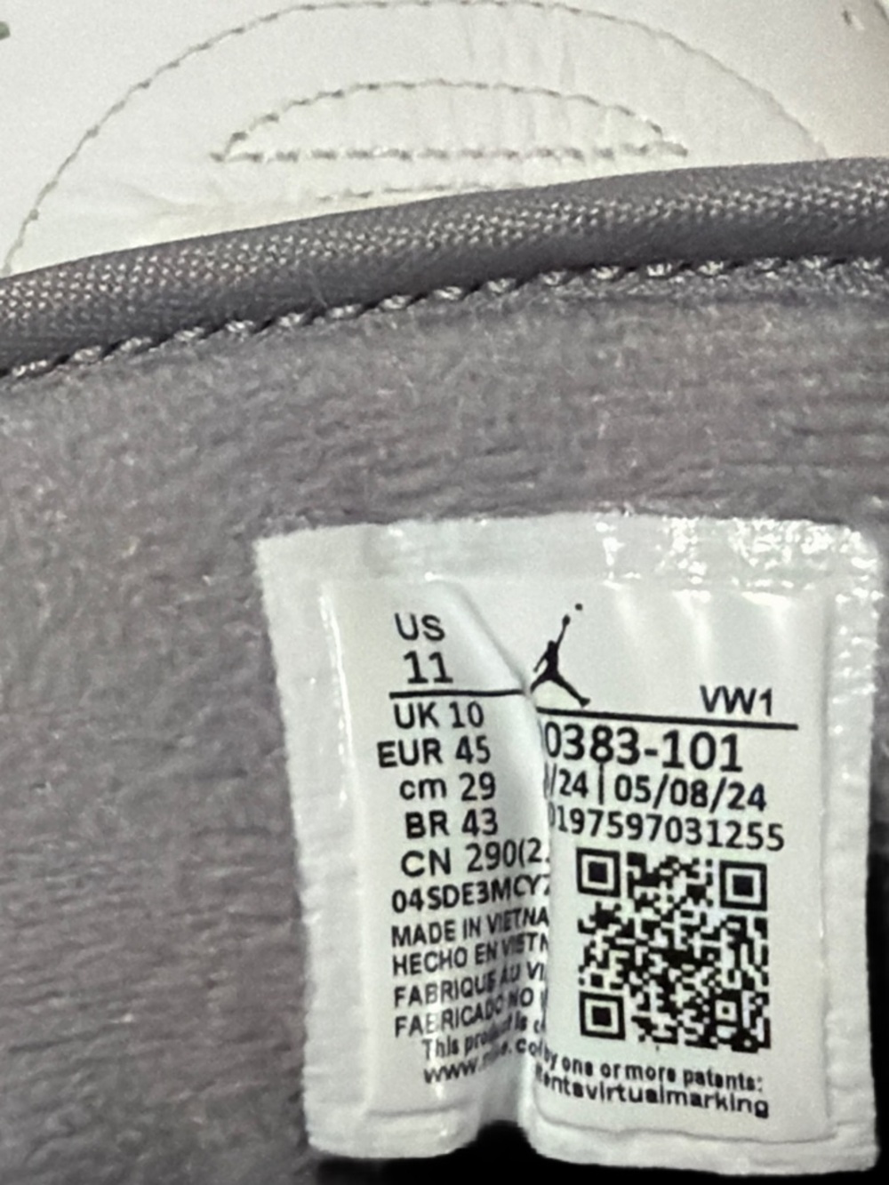Jordan 2/3 White Cement Grey Men’s size 11 EUC 1X - Picture 15 of 15